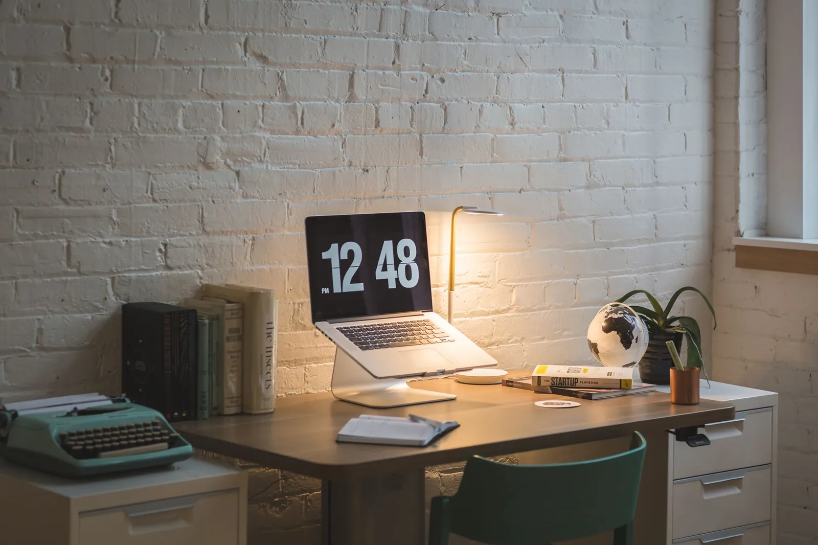 Remote work: where to find reliable home office jobs